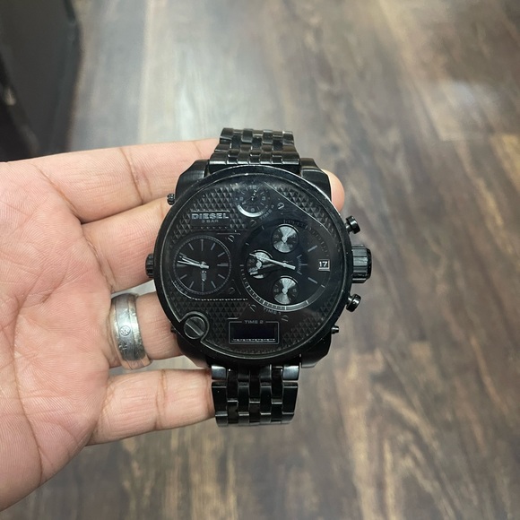 Diesel DZ7214 watch - Picture 2 of 5